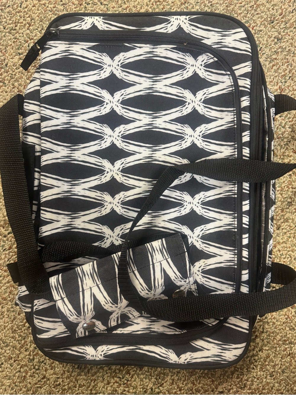 Thirty-One Insulated Casserole Bag